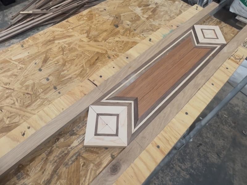 durangoflooringmedallion18v2 Durango Flooring :: Custom Borders, Medallions & Parquet Inlays